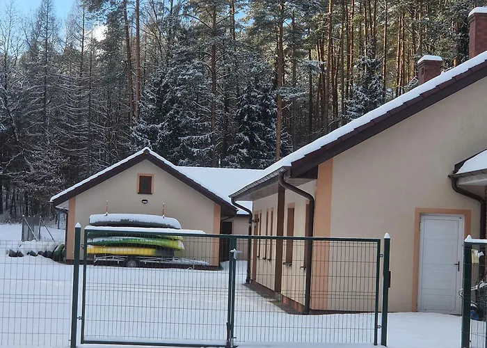 Hotel Gosciniec Nad Dobrzyca *